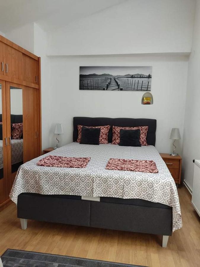 Apartmani Amans Pula Exterior photo