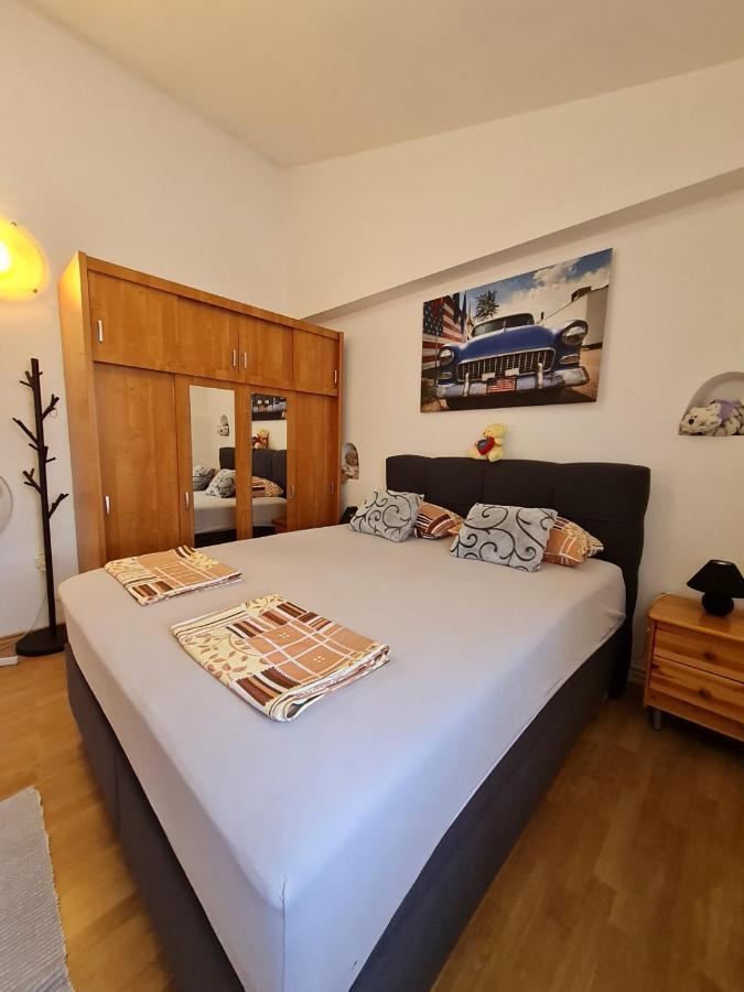 Apartmani Amans Pula Exterior photo