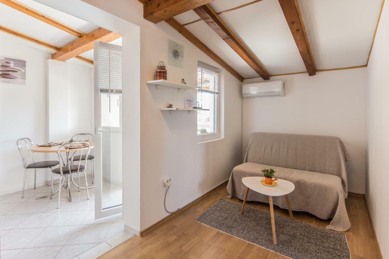 Apartmani Amans Pula Exterior photo